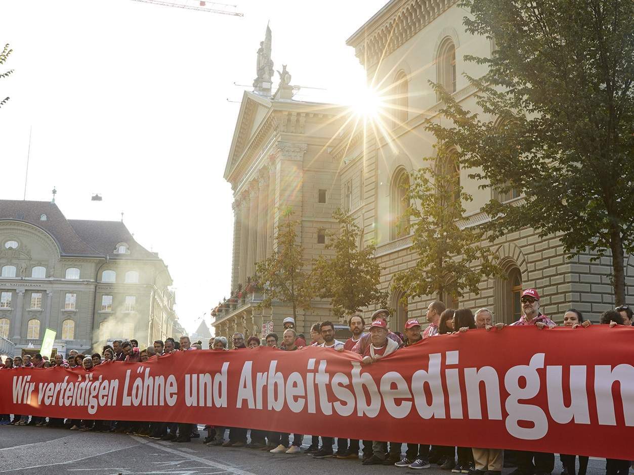 Wir verteidigen Löhne und Arbeitsbedingungen